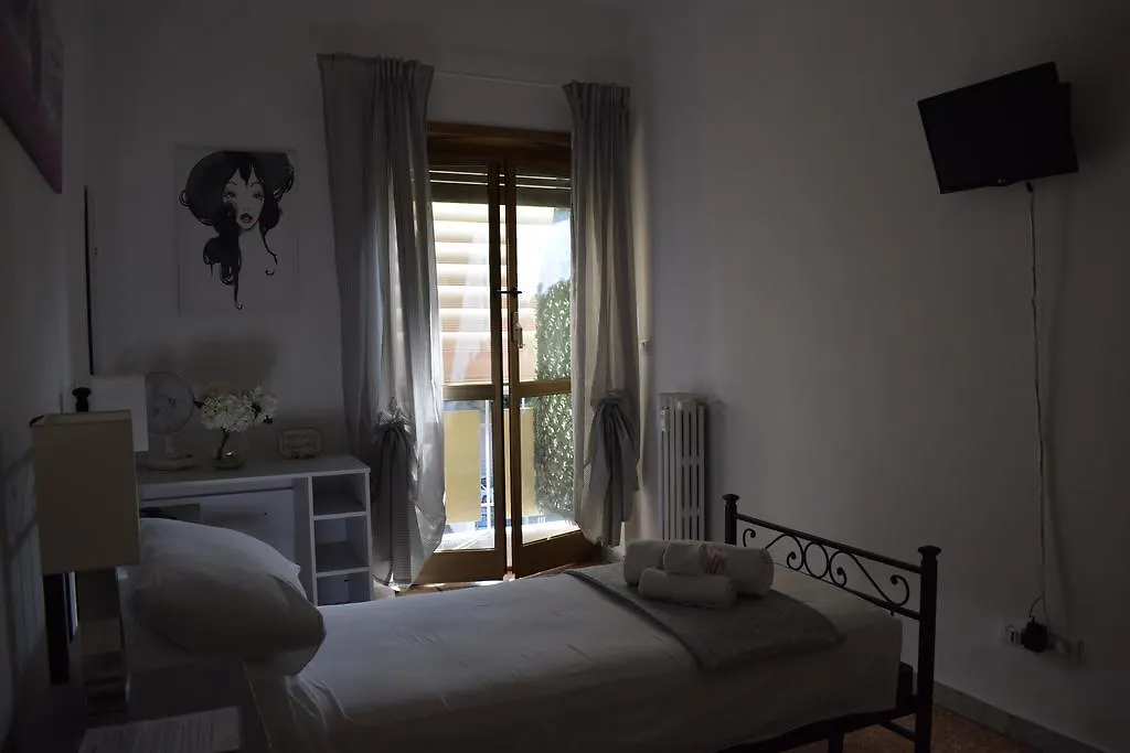 Guest House Liana Home Rome